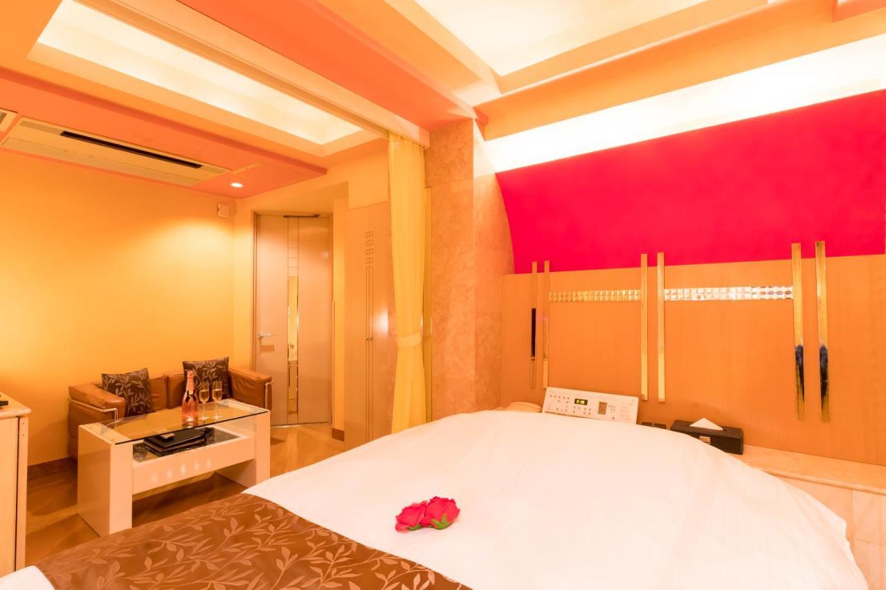 Hotel W-Aramis -W Group Hotels And Resorts- (Adults Only) Tokyo prefektur Exteriör bild