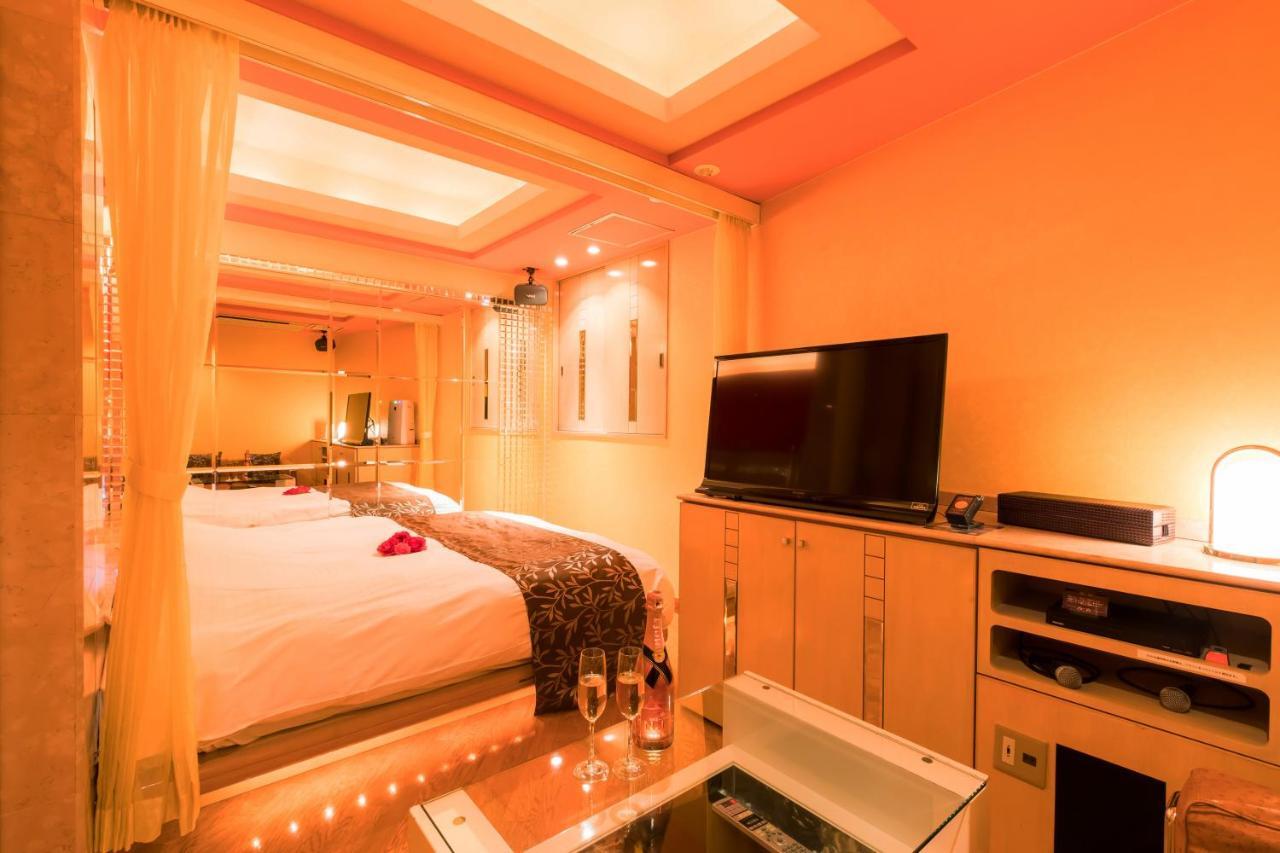 Hotel W-Aramis -W Group Hotels And Resorts- (Adults Only) Tokyo prefektur Exteriör bild