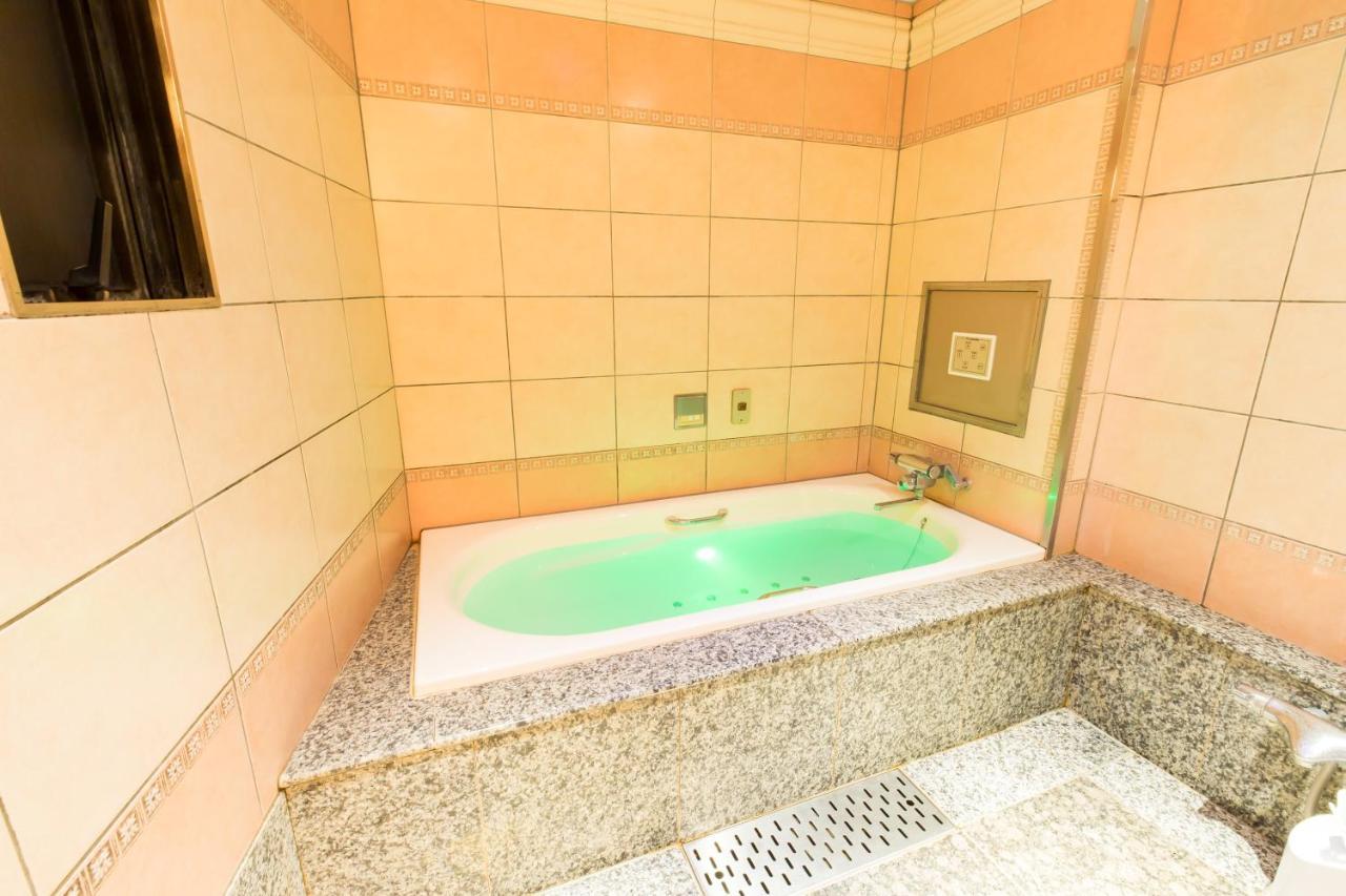 Hotel W-Aramis -W Group Hotels And Resorts- (Adults Only) Tokyo prefektur Exteriör bild